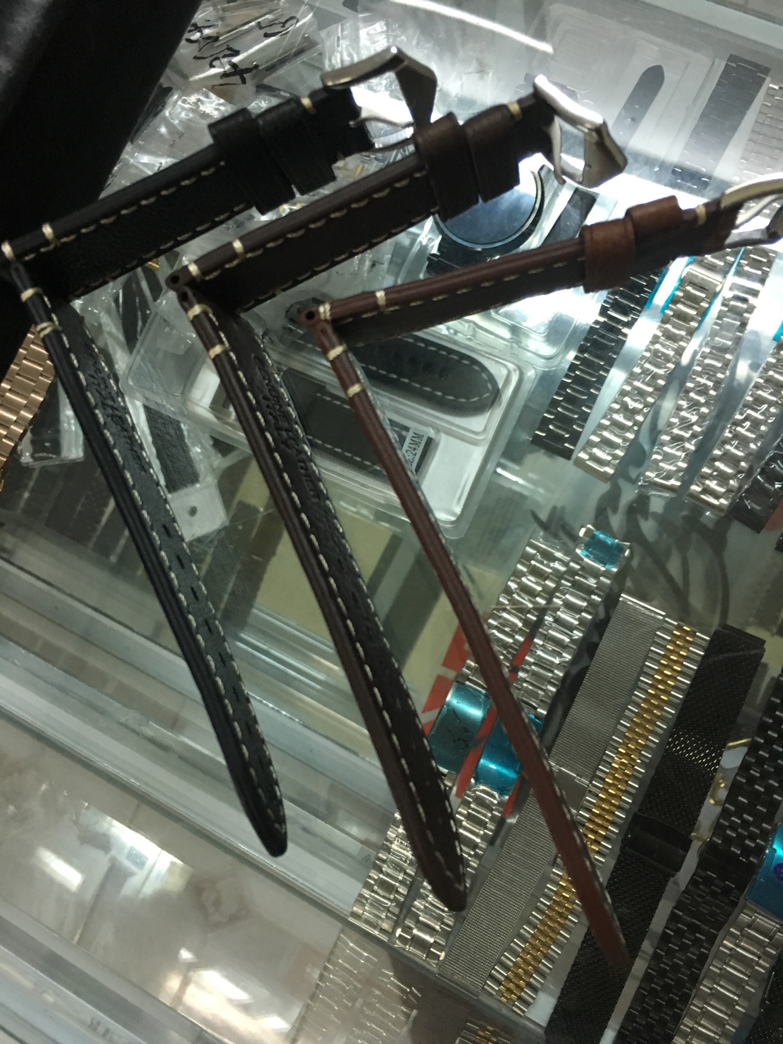 Sự lựa chọn dây đồng hồ kim loại, thay dây đồng hồ ở hcm bảo hành chu đáo nhất Thay Dây Đồng Hồ uy tín, Chuyên Thay Dây Đồng Hồ tphcm dây da bò cao cấp 5