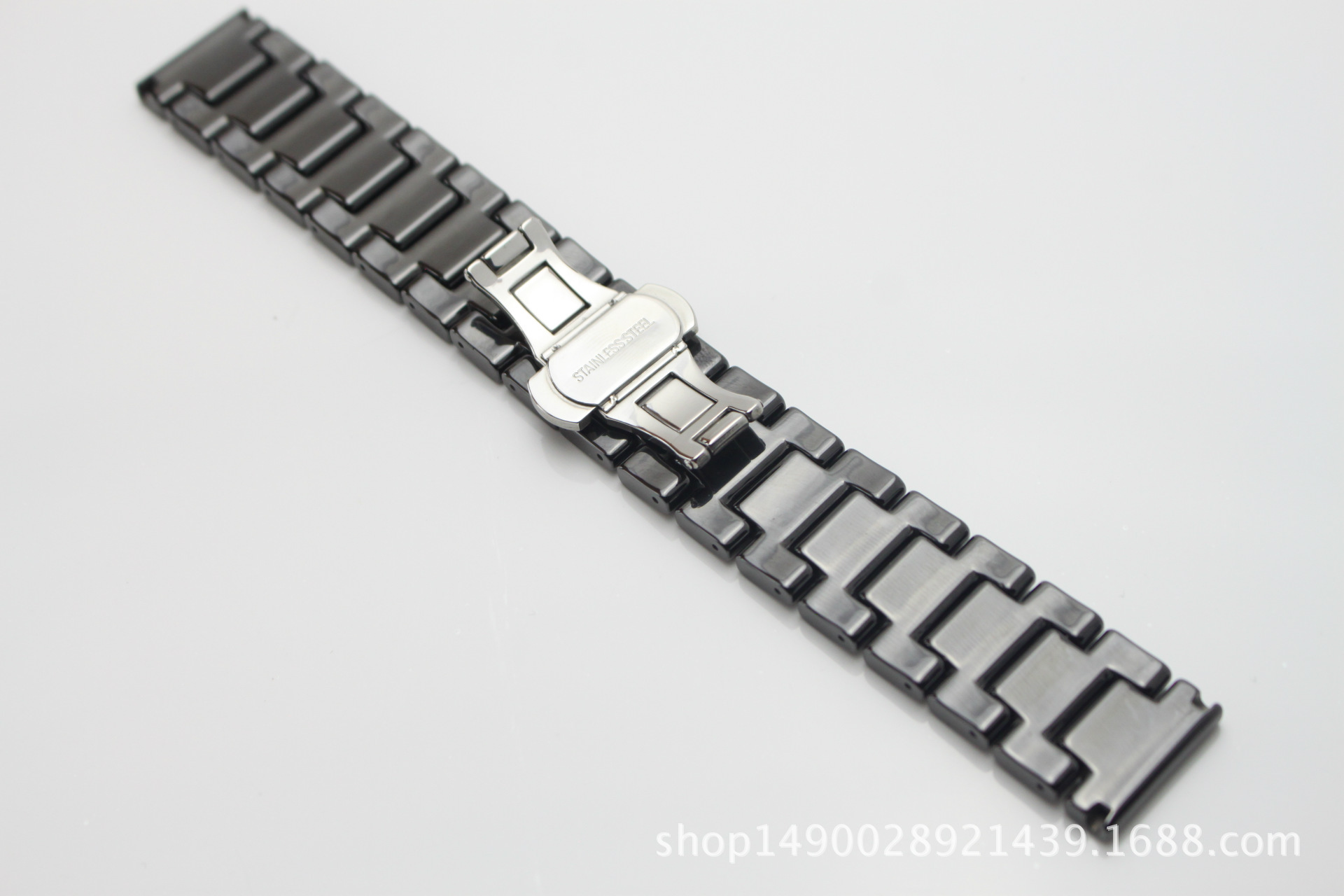 Đồng hồ nam dây da Orient FGW0100EW0 mặt kính Sapphire