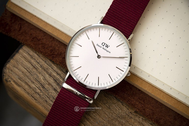 đồng hồ dw dây vải
