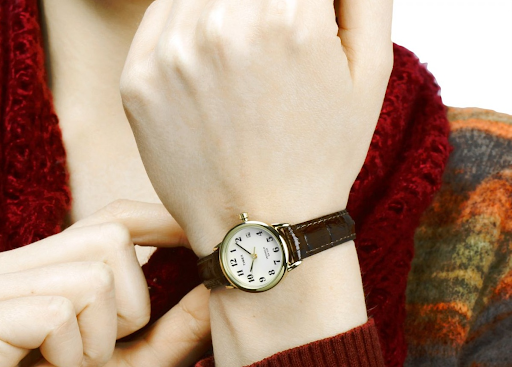 đồng hồ nữ dây nhỏ