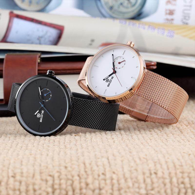 Nữ đeo đồng hồ nam